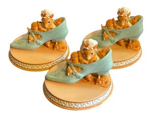 K - Trio of Hampton Collection Old Woman Who Lived in a Shoe Figurines