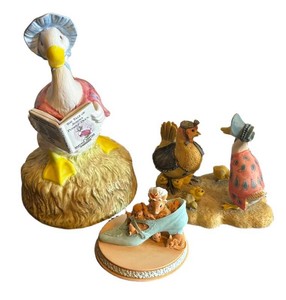BR1 - Beatrix Potter Figurines & Music Box by Schmid, Border & Warne