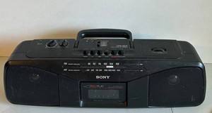 k - Vintage Boombox Sony CFS-204 Radio Cassette Corder