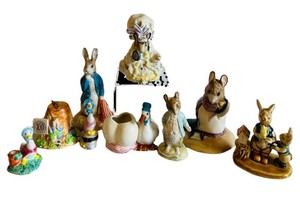 k - Peter Rabbit Figurines Mixed Lot (Lot of 9)
