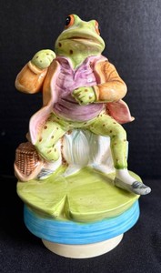 O - Beatrix Potter Music Box Schmid Mr Jeremy Fisher
