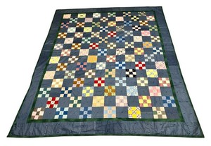 BR1 - Handmade Patchwork Quilt 84 X 69 in