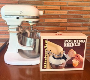 Vintage KitchenAid Stand Mixer K5-A With Pouring Shield