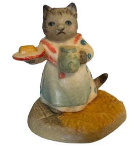 Vintage Cat Figurine Toriart by ANRI  Mrs. Ribby Mini