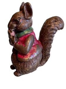 Vintage Squirrel Nutkin Figurine Beatrix Potter