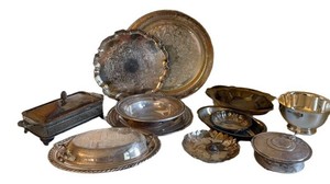 Silverplate Serving Pieces Mixed Estate Lot