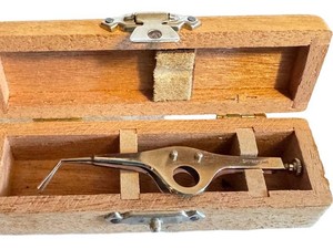 Ophthalmology Micro Instrument Grieshaber Ref. 505 in Wooden Case