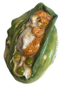 Vintage Porcelain Figurine Beswick England Timmy Willie Sleeping in Pea Pod