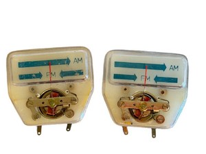 Pair of Vintage Analog AMFM Tuning Meters Gemmeter N-303 (Lot of 2)