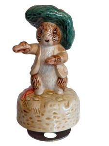 LR - Vintage Music Box Schmid Beatrix Potter Benjamin Bunny 1988