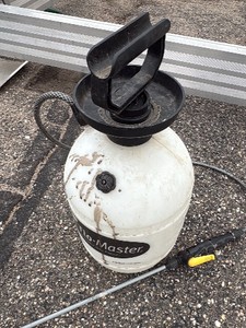 1 Gallon Garden Sprayer