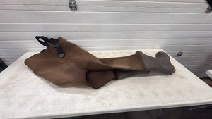 Pair Waiters Size 10