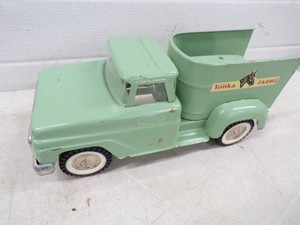 Vintage 1965 Tonka Horse Van