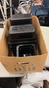 PLASTIC SERVING TRAYS