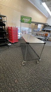 METRO STYLE ROLLING CART