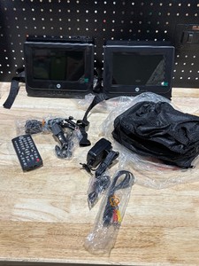 Dual 7 Screen and DVD Player