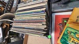 Crate of Records, Various Artists