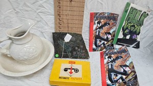 Wash Set, Granite Hummingbird Plaque, Kodak Instamatic Camera