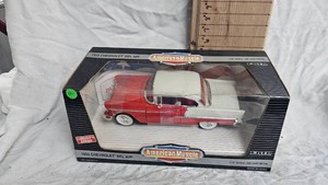 Ertl American Muscle 1955 Chevrolet Bel Air