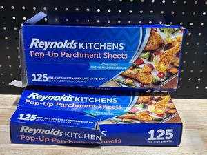 Reynolds Pop-Up Parchment Sheets