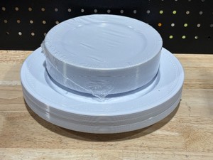 Plastic Plates