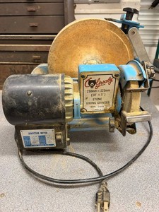 Grizzly G1036 Stone Viking Grinder 10 X 5