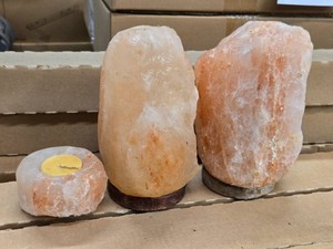 (2) Himalyan Salt Lamp  (1) Himilayan Salt Candleholder