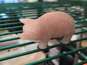 Rose Quartz Pig Figure