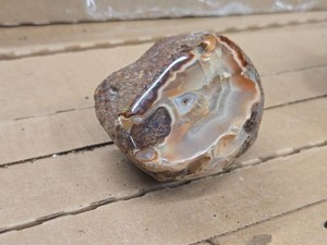 1.4lbs Polished Agate Geode