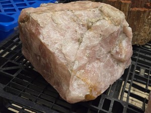 202-lbs Raw Rose Quartz Rock 18 x 17 x 13