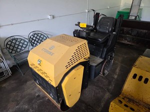 Storike ST-1000 Vibratory Roller, 2...