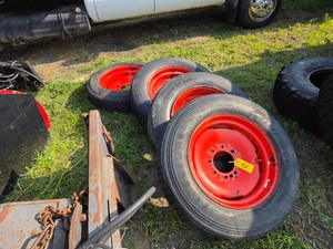 (4) 25570R22.5 Snow Tires with Bob...