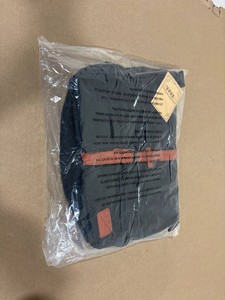 V-PAX 14.5 Messenger Bag Black