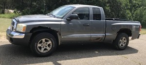 2005 Dodge Dakota SLT
