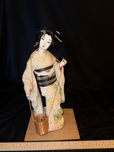 Vintage Japanese Geisha Doll in Silk Kimono w Wooden Base & Bucket Accessory