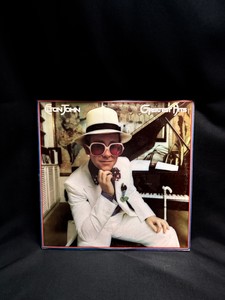 Elton John  Greatest Hits  MCA Records Vinyl LP with Portrait Labels