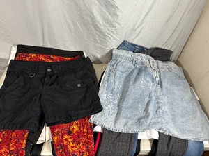 18 Assorted Womens Bottoms, Pants, Shorts, Skirts, and More