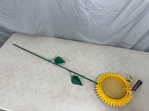 New Sunflower Birdfeeder Stake