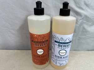 2 New Mrs. Meyers Clean Day Dish Soap
