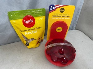 New Birds Choice Hummingbird Window Feeder and Nectar