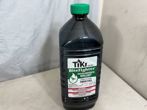 New Large 100 oz Tiki BiteFighter Citronella and Cedar Torch Fuel