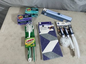New Cleaning Sponges, Specialty Cleaning Brushes, Folding Squeegee