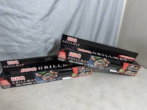 2 New Non-Stick Baking  Grilling Mats