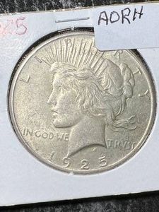 1925 US PEACE SILVER DOLLAR