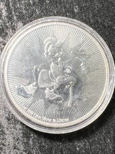 2018 DISNEY ROUND ONE TROY OZ .999 FINE SILVER IN AIRTITE