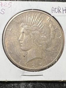 1925-S US PEACE SILVER DOLLAR