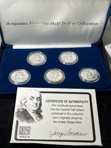 5 US FRANKLIN HALF DOLLARS IN BOX