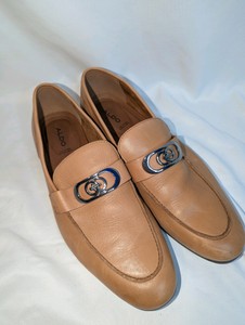 ALDO mens light brown leather loafers, size 9.5