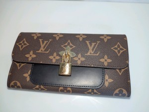 LV Flower Lock wallet- unauthenticated