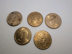 Lot #3 US Presidential $1 coins (5)
